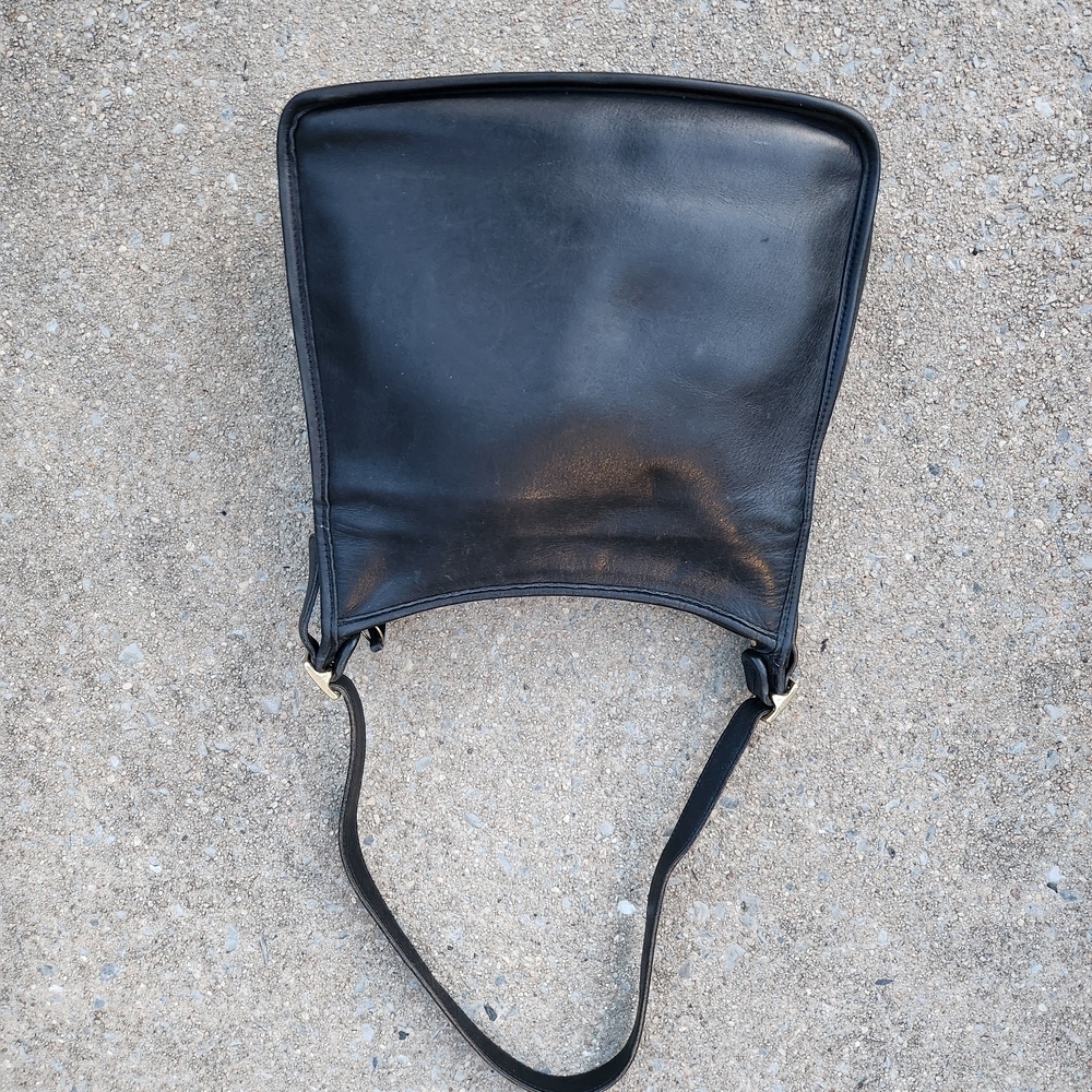 Coach Vtg. Andrea Slim Hobo bag 9073Black Leather Shoulder Bag - Picture 4 of 10